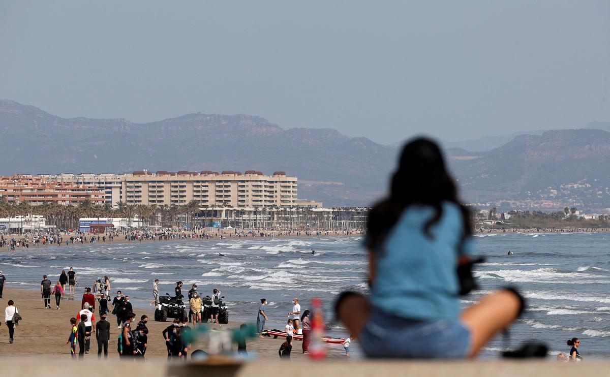 Allau de sol·licituds de justificants de danys inexistents a les vivendes per poder desplaçar-se a urbanitzacions de costa