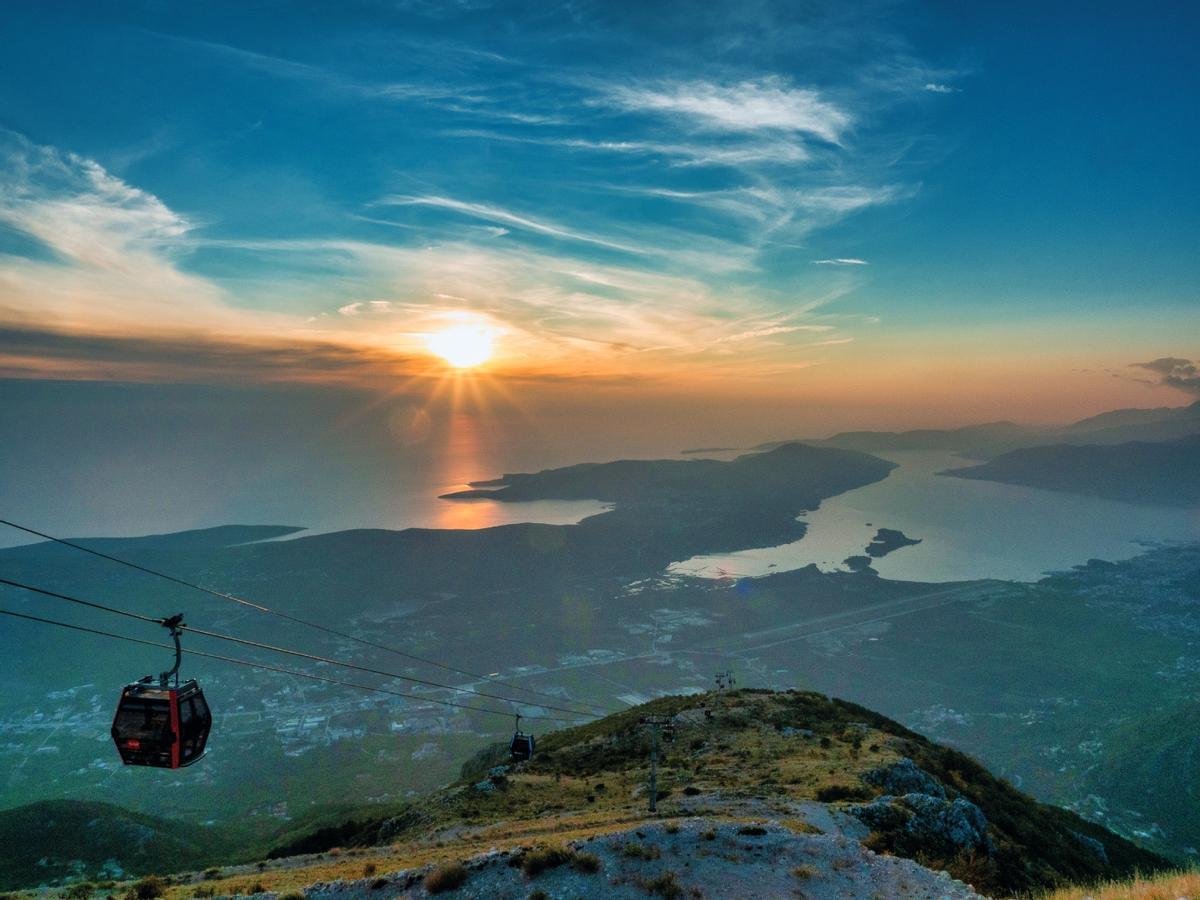 Vista de las Bocas de Kotor desde el monte Lovćen.