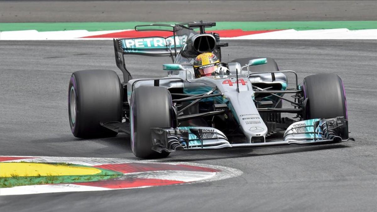 Hamilton, durante la jornada de calificación del GP de Austria