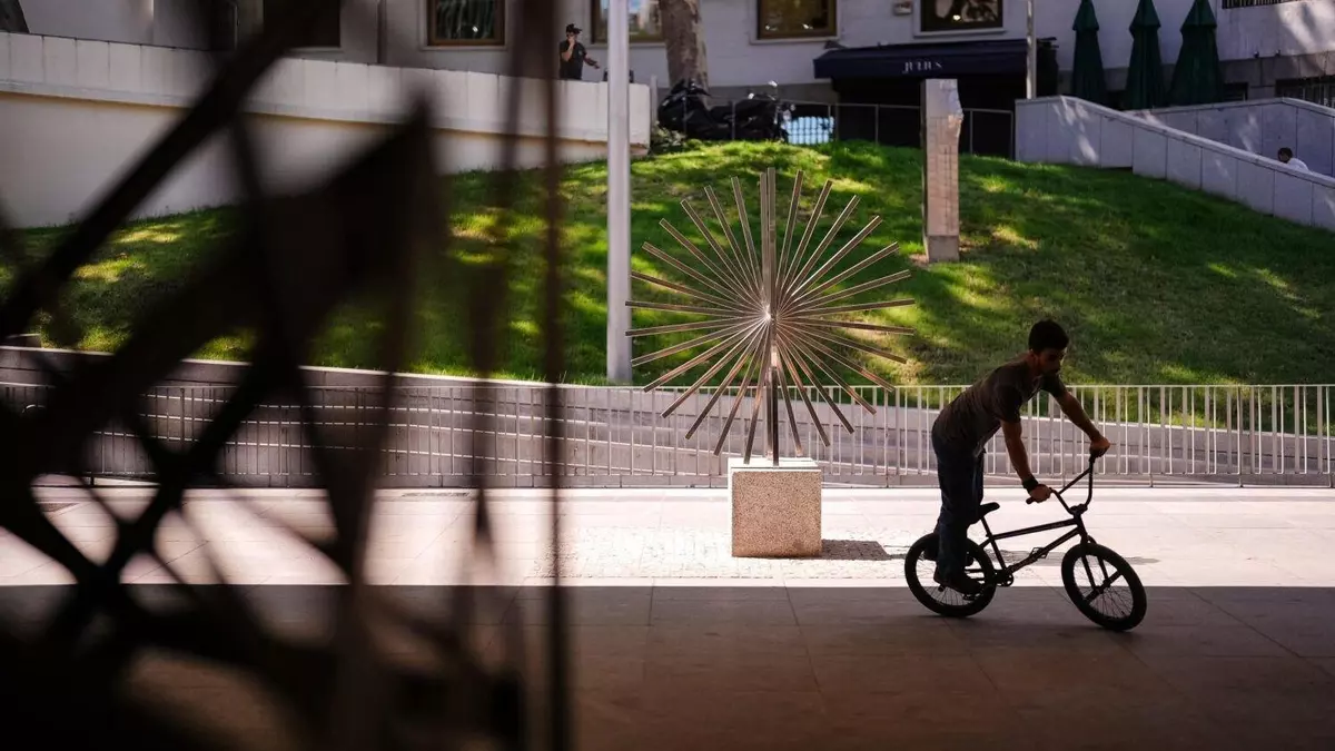 Un 'lifting' para rejuvenecer a Chillida, Torner y Subirachs: arranca la restauración del Museo al Aire Libre de la Castellana