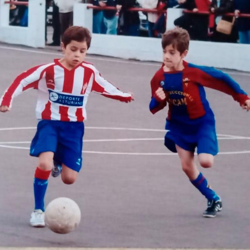 Gaspar, en un partido de benjamines.