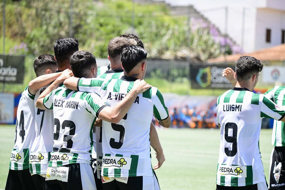 Las imágenes del partido entre el Panadería Pulido y el Córdoba CF