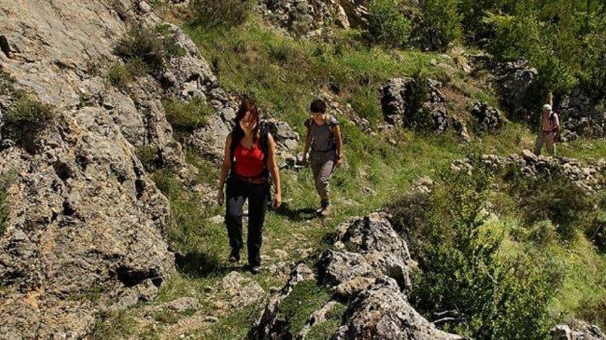 Fent senderisme al Camí dels Bons Homes, que es vol millorar amb l&#039;ajuda del Poctefa