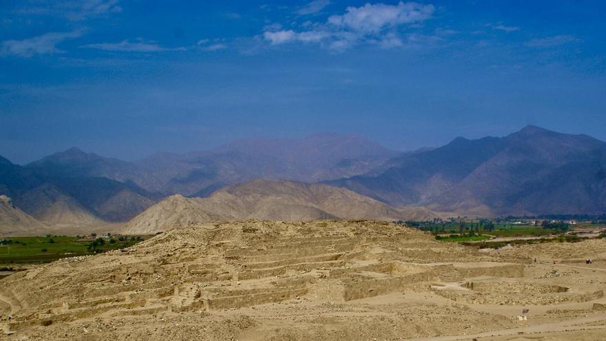 El IAC vincula los monumentos de la Cultura del Supe con la astronomía y la topografía