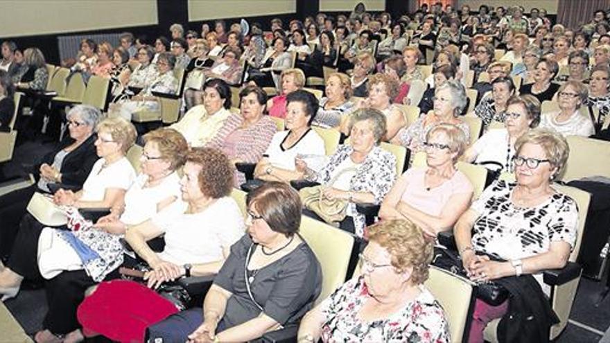 Asamblea anual de las amas de casa de almassora