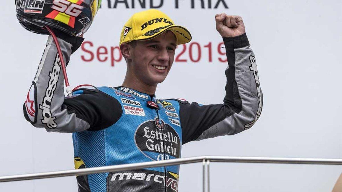 Sergio García Dols se impuso en la carrera de Moto3 del GP de Valencia