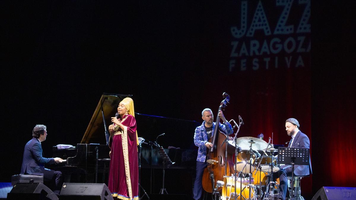 Jazzmeia Horn en el concierto del domingo en Zaragoza.
