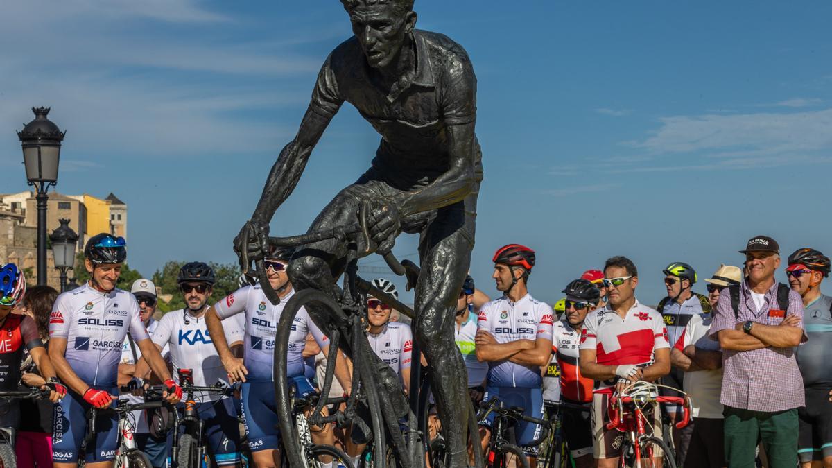 La Vuelta a España rendirá homenaje a Bahamontes en el Tourmalet.