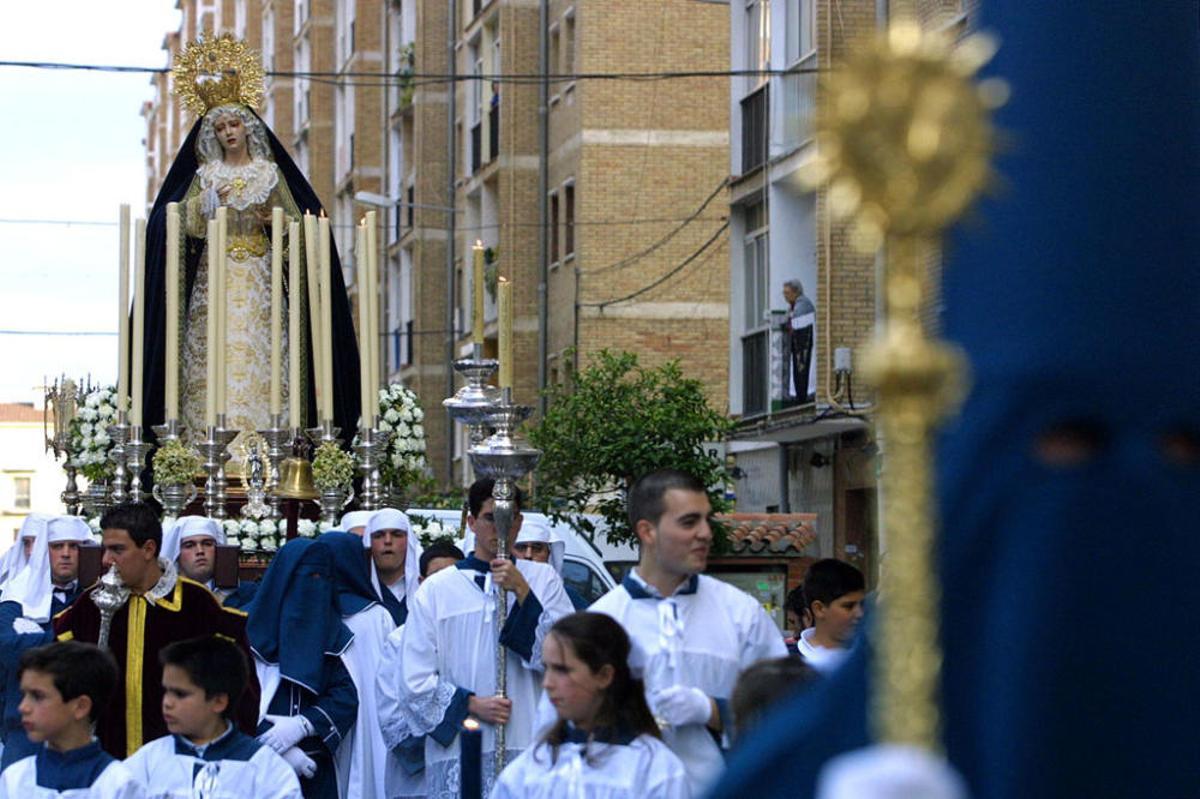 Mediadora de la Salvación, el Viernes de Dolores, en sus primeros años por Las Delicias