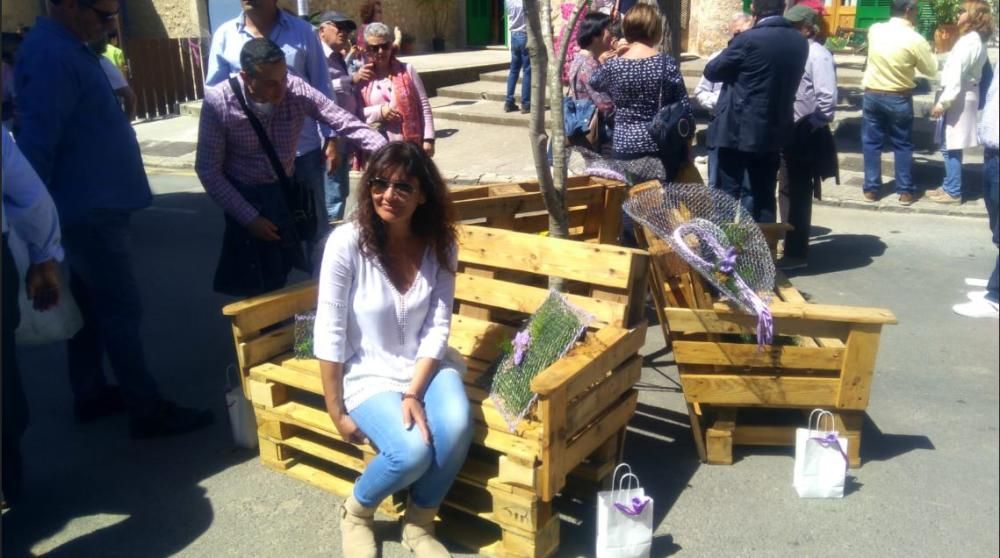 Mallorca-Dorf Costitx schmückt sich mit Blumen