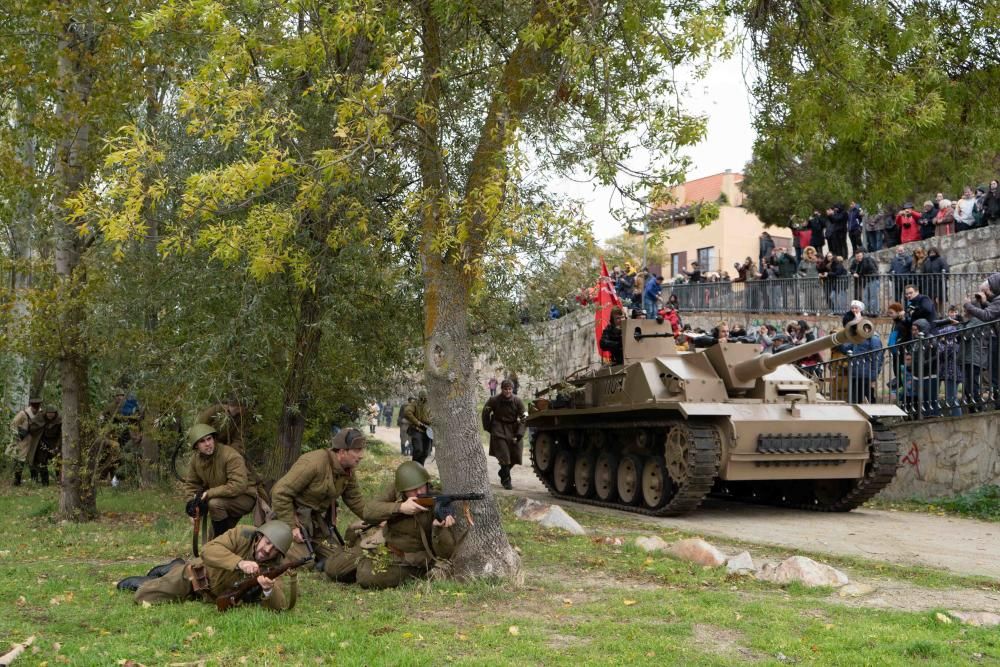 Recreación de la "Toma del puente de Kalach"