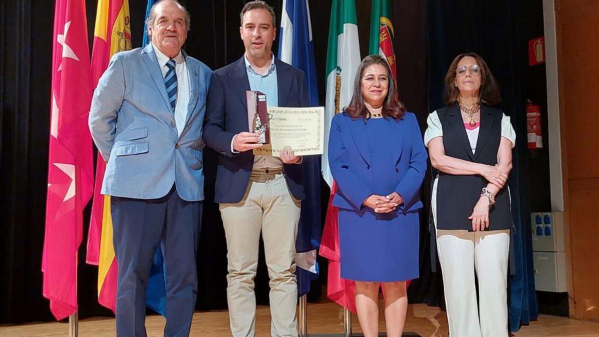 Gijón recibe en Madrid la Escoba de Platino