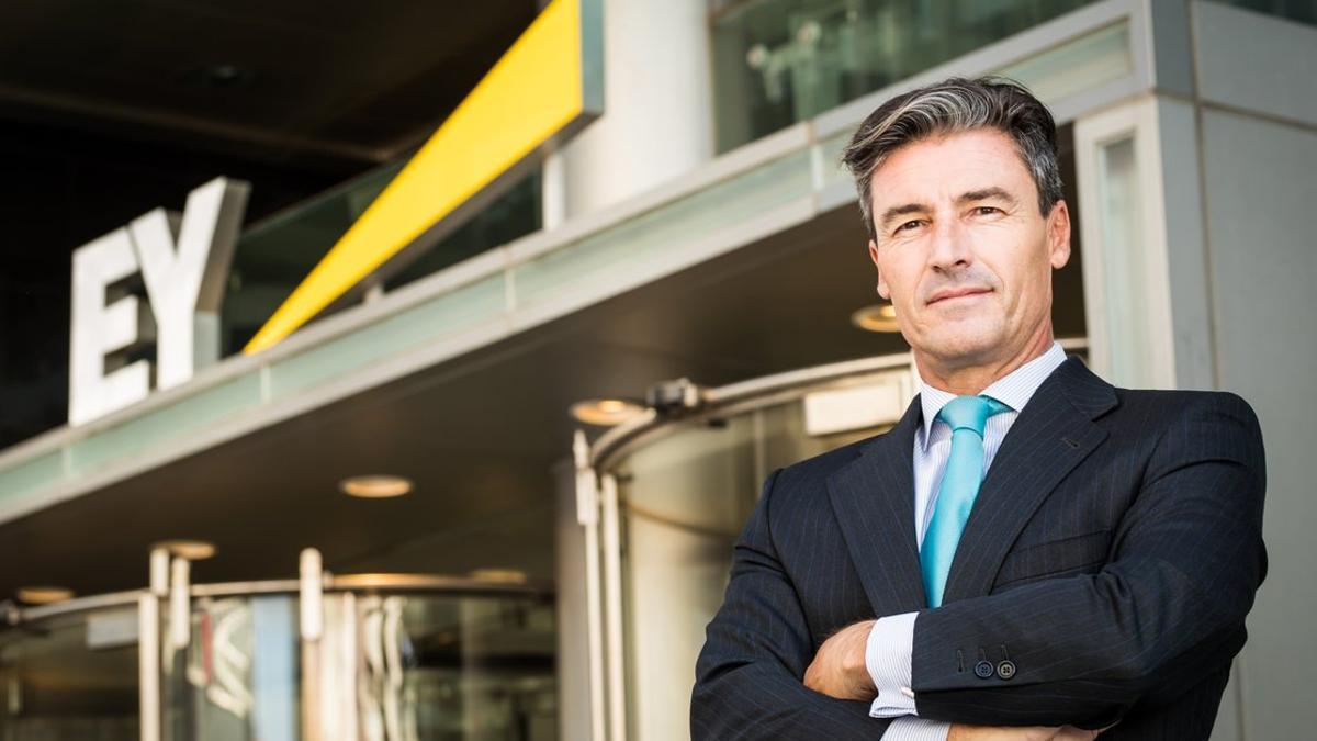 EY, 2024 mali yılında %3,9 büyüyerek 51,2 milyar dolarlık küresel gelir rekoruna ulaştı
