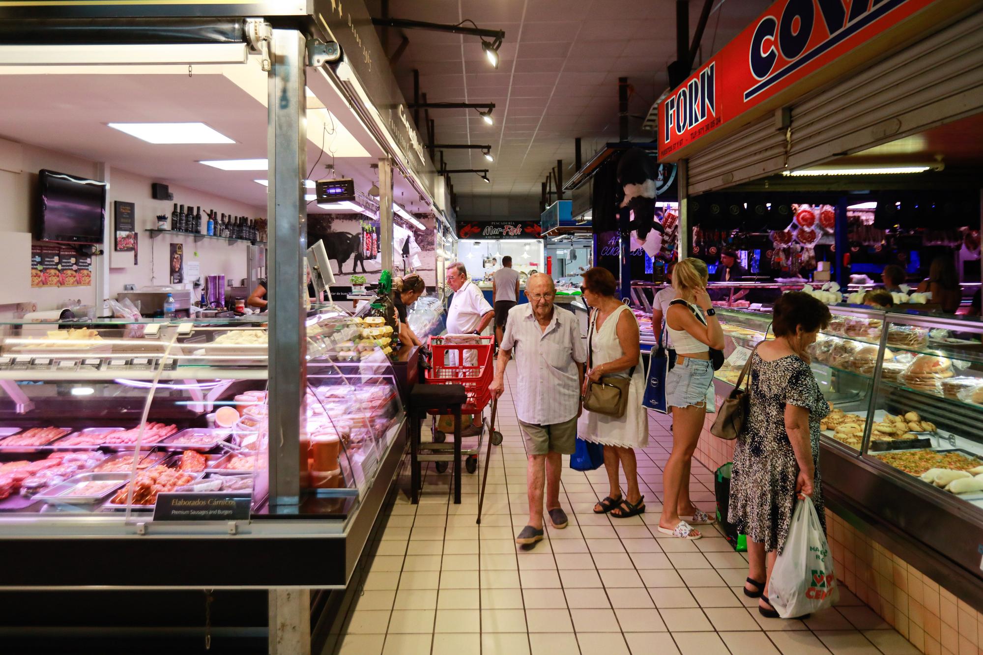 Galería: Un día en el Mercat Nou de Ibiza