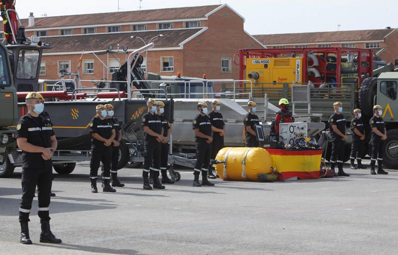 Gloria Calero visita la Unidad Militar de Emergencias, UME en la base militar de Bétera