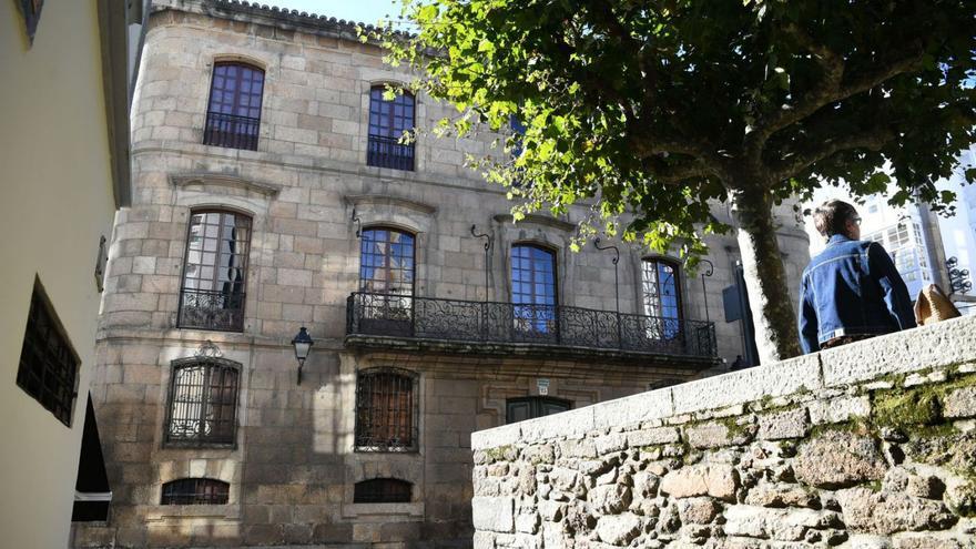 La Xunta multa a la familia Franco por negarse a abrir al público la casa Cornide