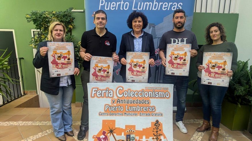 300 metros cuadrados repletos de antigüedades en Puerto Lumbreras
