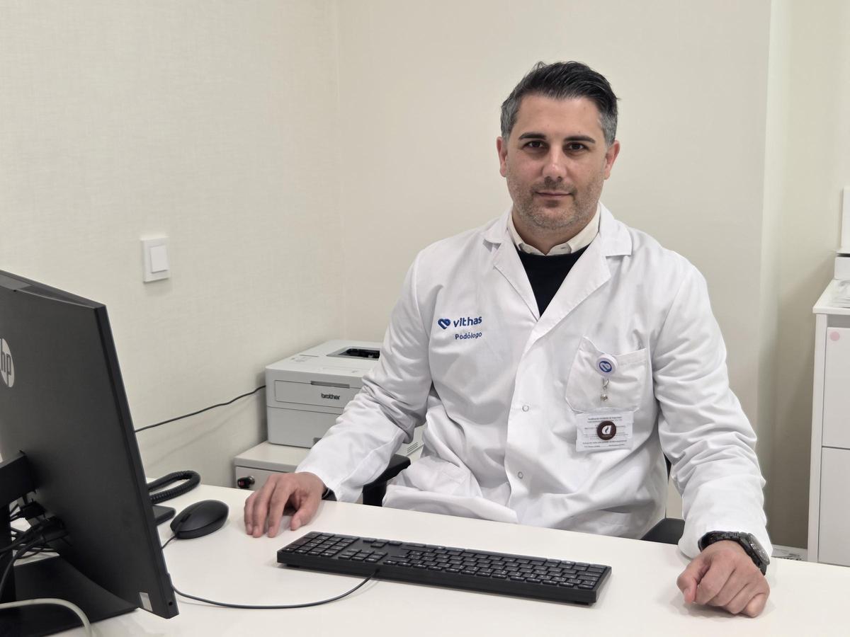 Javier Ruiz Escobar, podólogo del Hospital Vithas Valencia Turia.