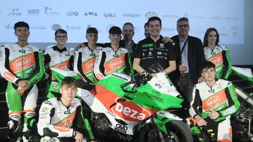 El Deza Box 77 presenta su nuevo proyecto con el reto del Mundial de Superbikes