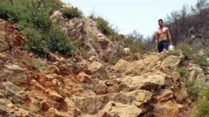 Arreglan la senda del cabo de Sant Antoni