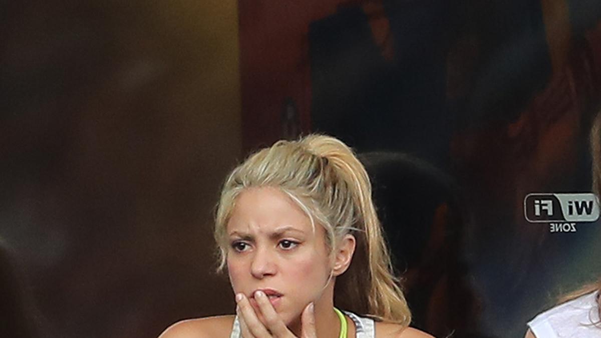 El collar amarillo de Shakira en la Eurocopa