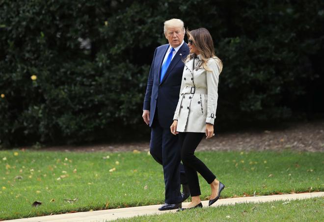 Donald Trump junto a su mujer Melania Trump