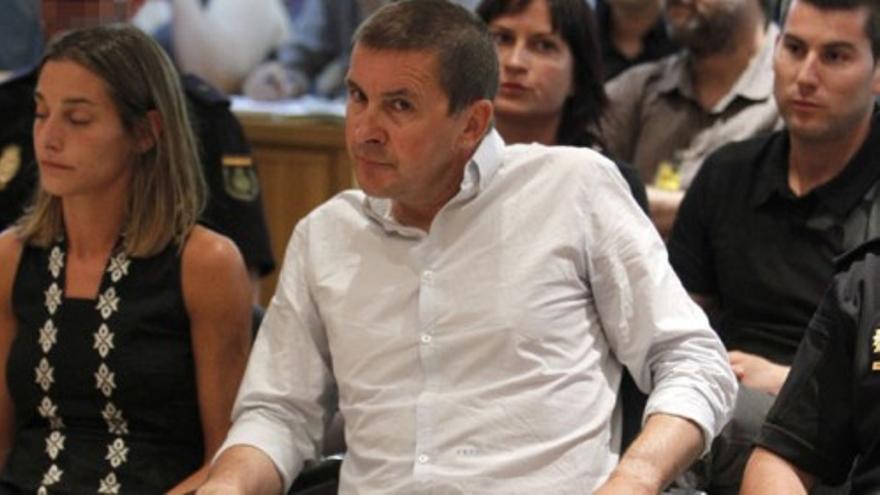 Otegi defiende su &quot;cambio de estrategia&quot;