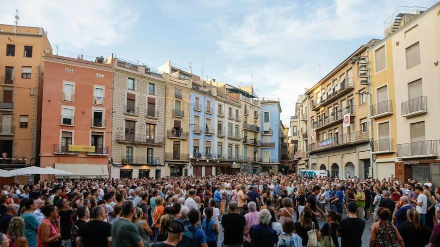 Concentració a Manresa contra la mort violenta de Carles Vilajosana