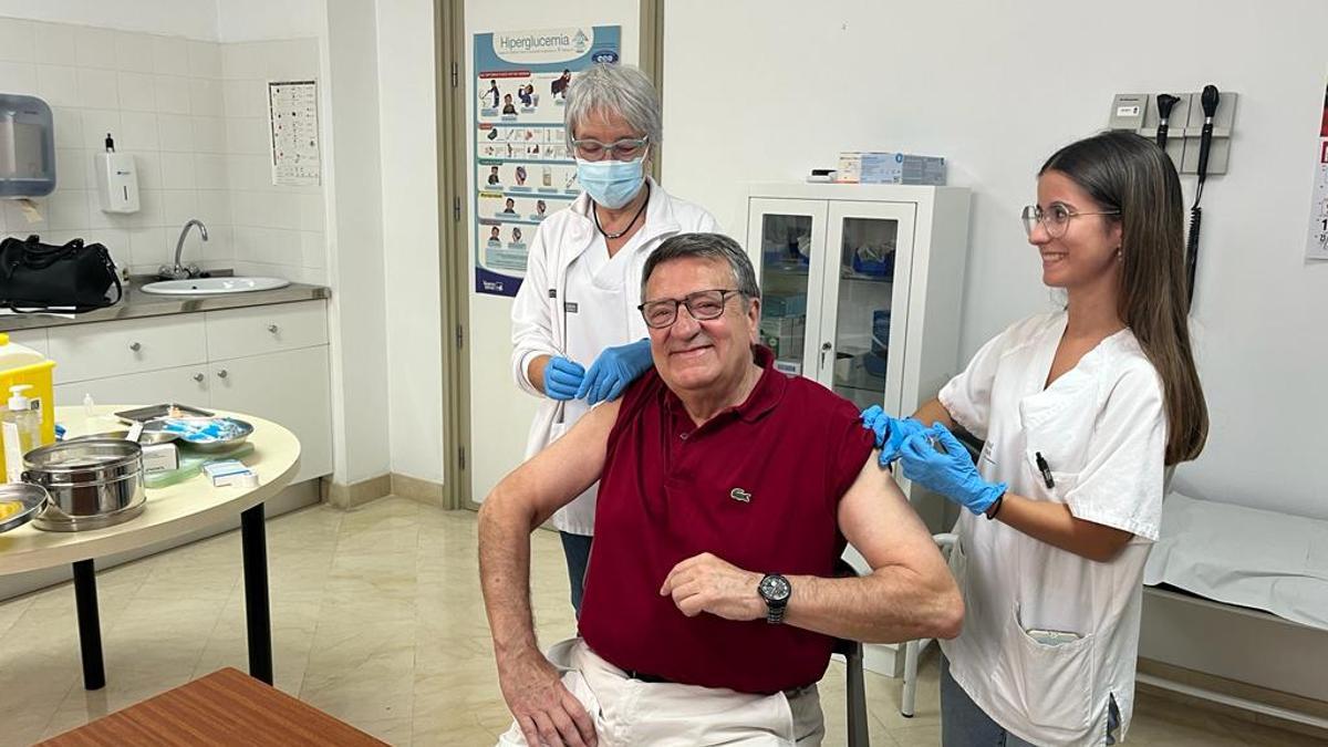 Vacunación en el centro de salud de Santa Faz, en Alicante, que pertenece al departamento de Sant Joan