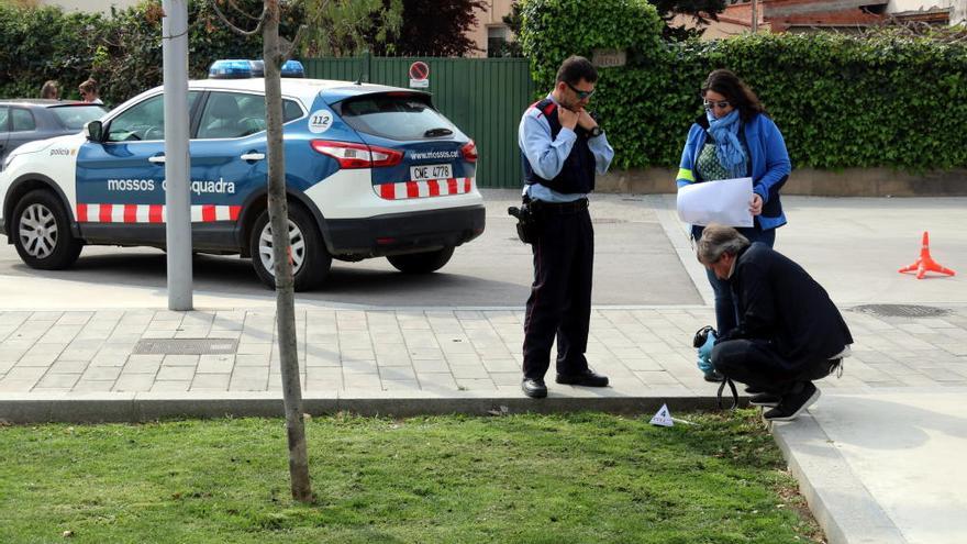 Segueixen ingressats en estat greu l&#039;apunyalat i l&#039;agressor de la baralla del mòbil de Girona