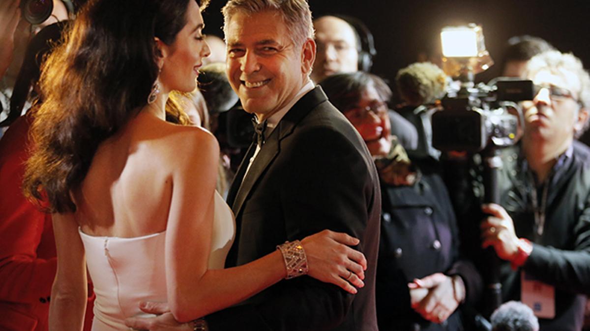 George Clooney y Amal Clooney en los premios César