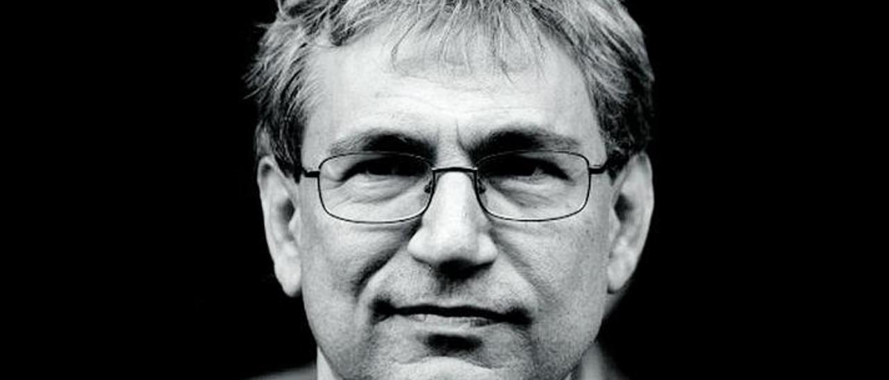 Orhan Pamuk (Estambul, 1952), 
Premio Nobel de Literatura 
en 2006.  E.P.