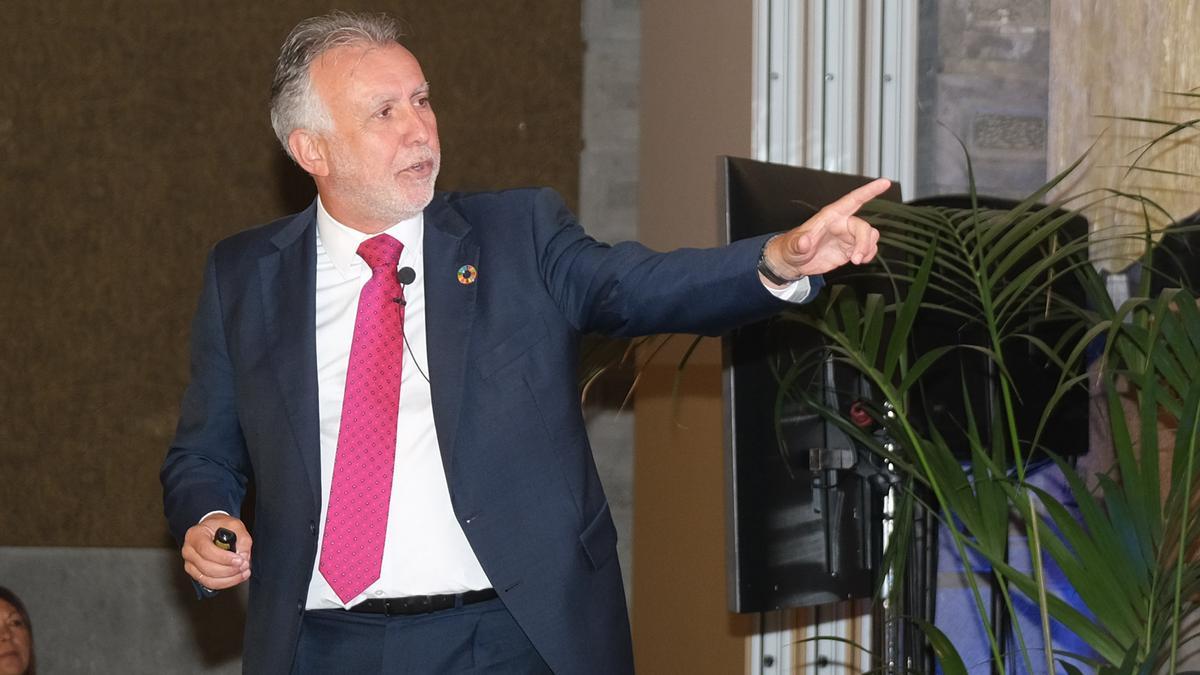 Ángel Víctor Torres, líder del PSOE canario.