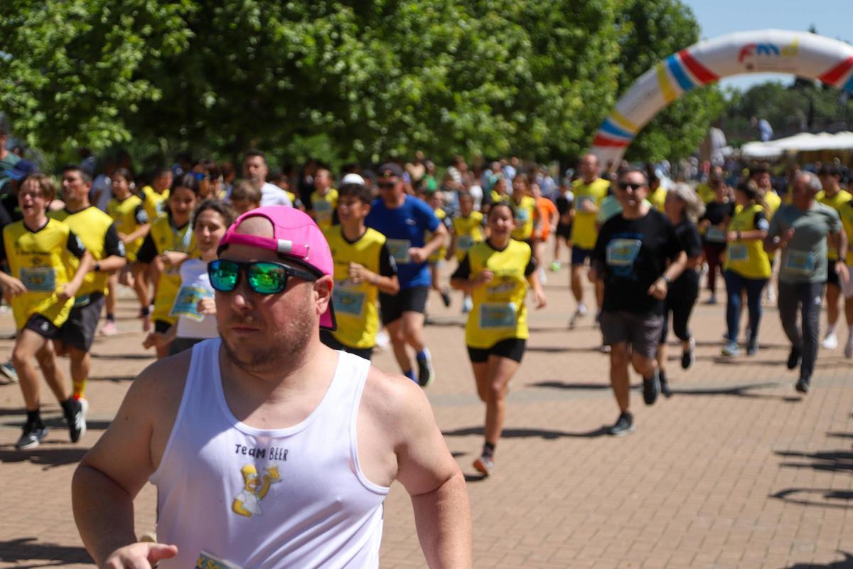 Fotogalería | La San Romilla: una década de millas solidarias en Badajoz