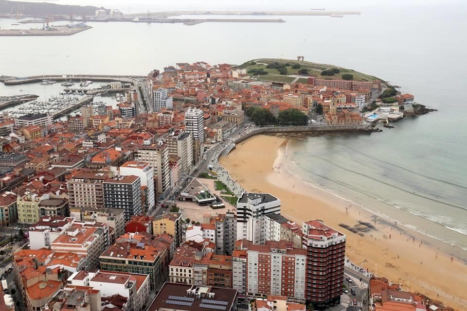 Gijón desde el aire