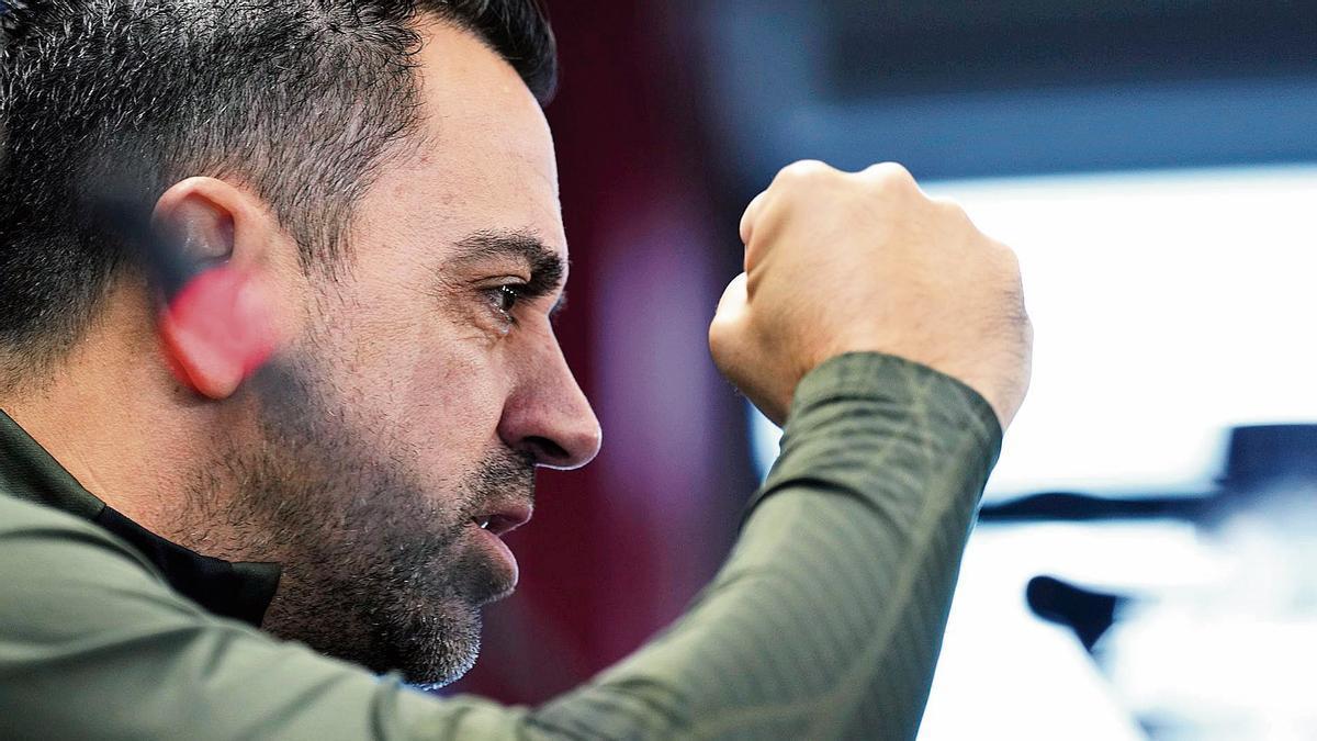 Xavi, en una rueda de prensa en la ciudad deportiva del Barça en Sant Joan Despí.