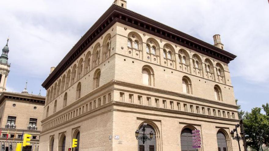 Lonja de Zaragoza, diseñada por Juan de Sariñena