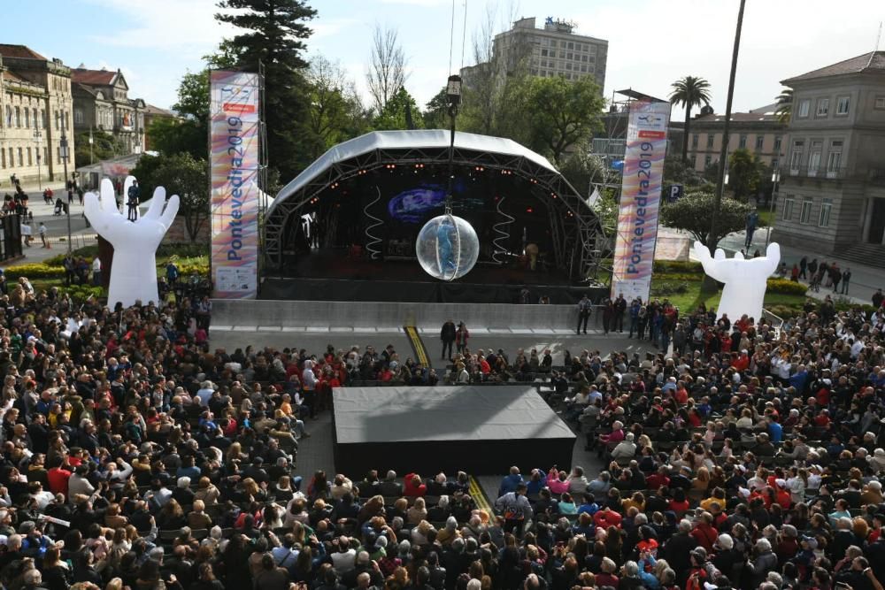 Una gran fiesta multicolor para inaugurar el Mundial de Triatlón