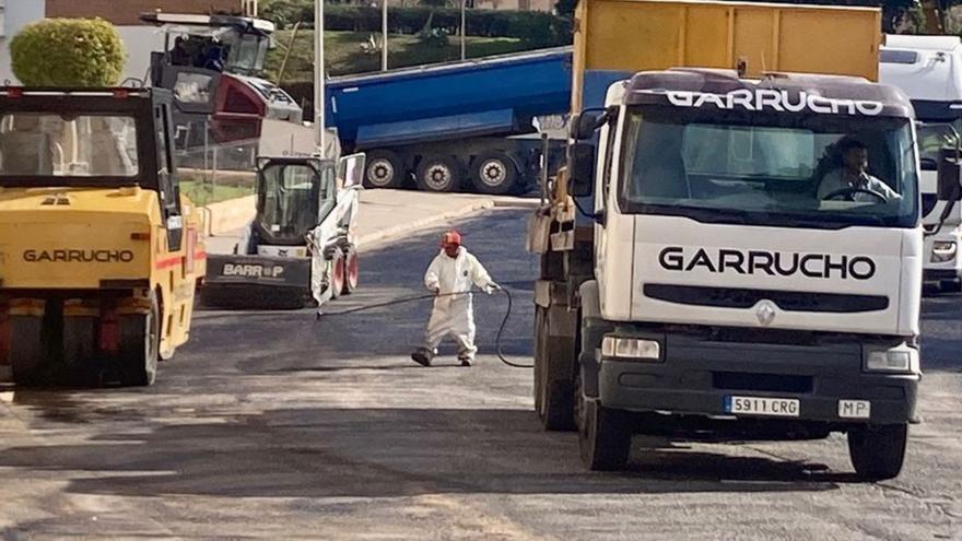 Benalmádena asfaltará 16 kilómetros en 38 calles.