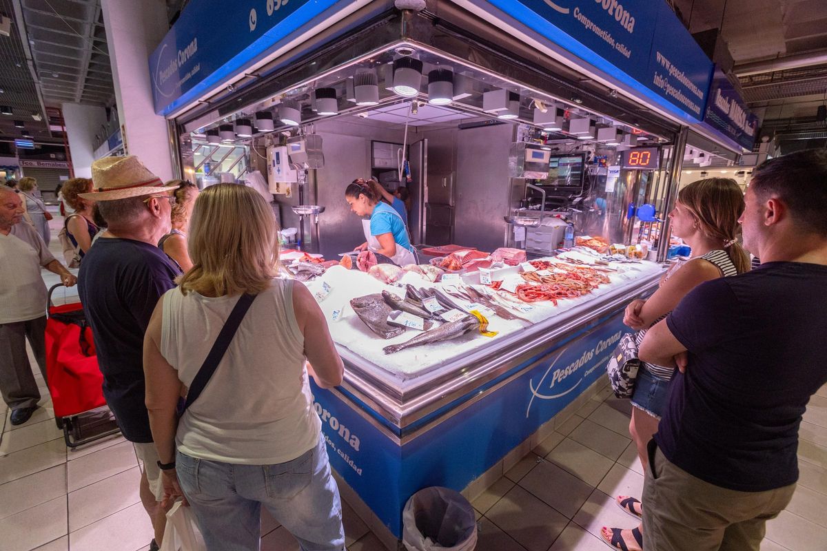 Una pescadería del Mercado Central, en una imagen reciente.