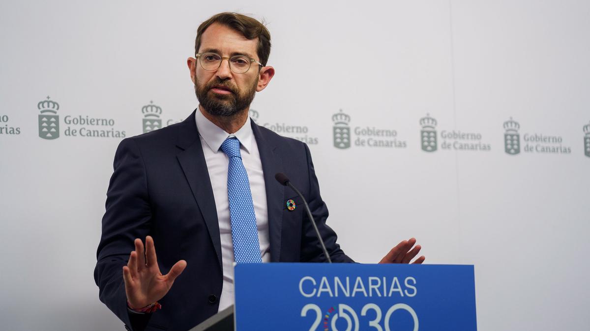 El viceconsejero de Presidencia del Gobierno de Canarias, Antonio Olivera