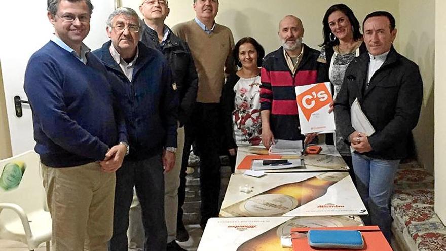 La agrupación de Ciudadanos registra su primera crisis local