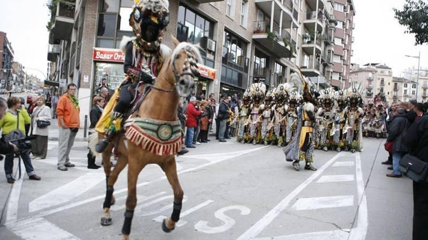 Xarxa y Moros d&#039;Alqueria viajan a Bogotá para el Carnaval de la Alegría