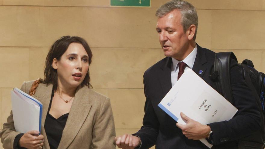 María Jesús Lorenzana y Alfonso Rueda tras la reunión del Consello da Xunta. |  Xoán Álvarez