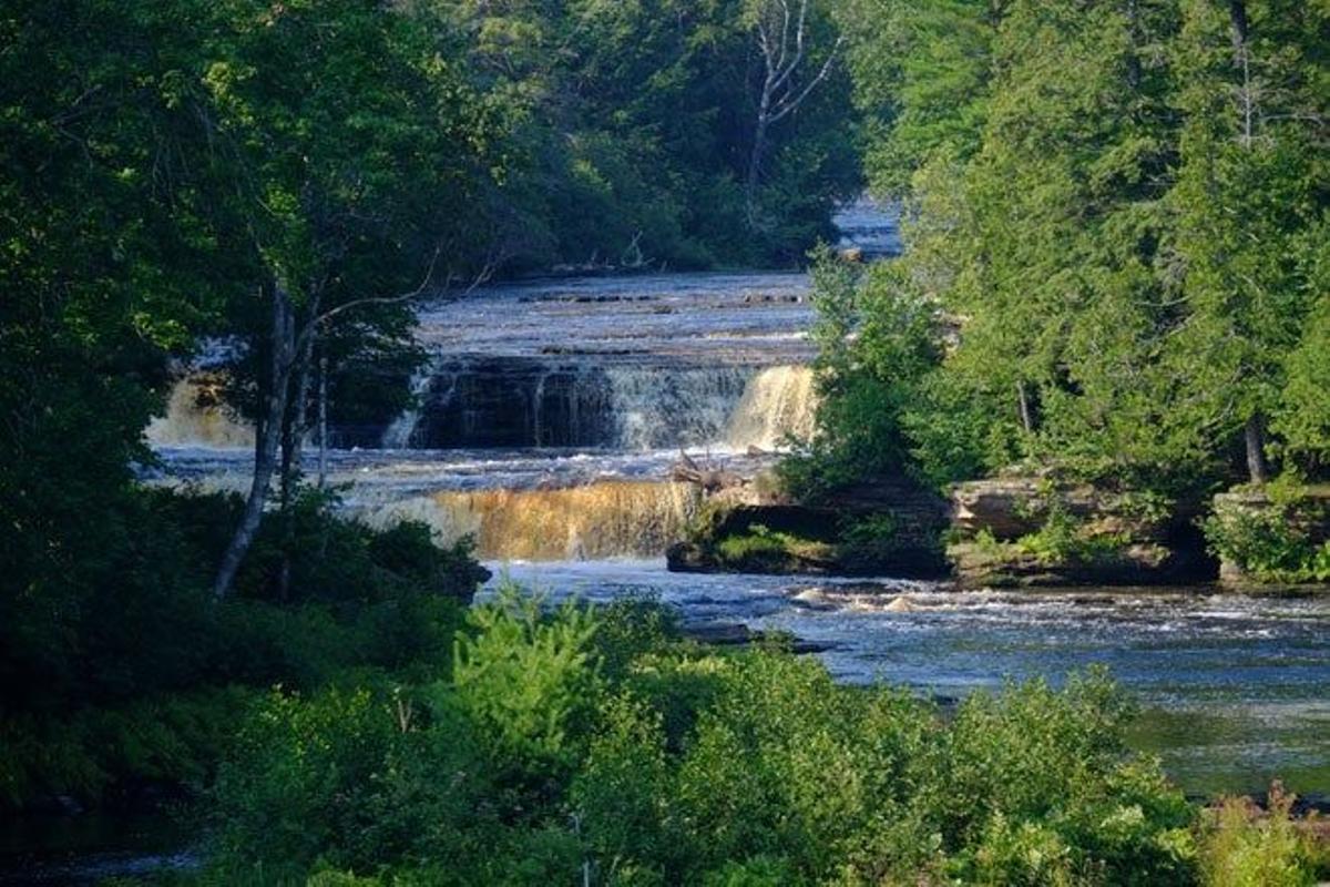 Cascadas Tahquamenon, en Michigan, (EE.UU.)