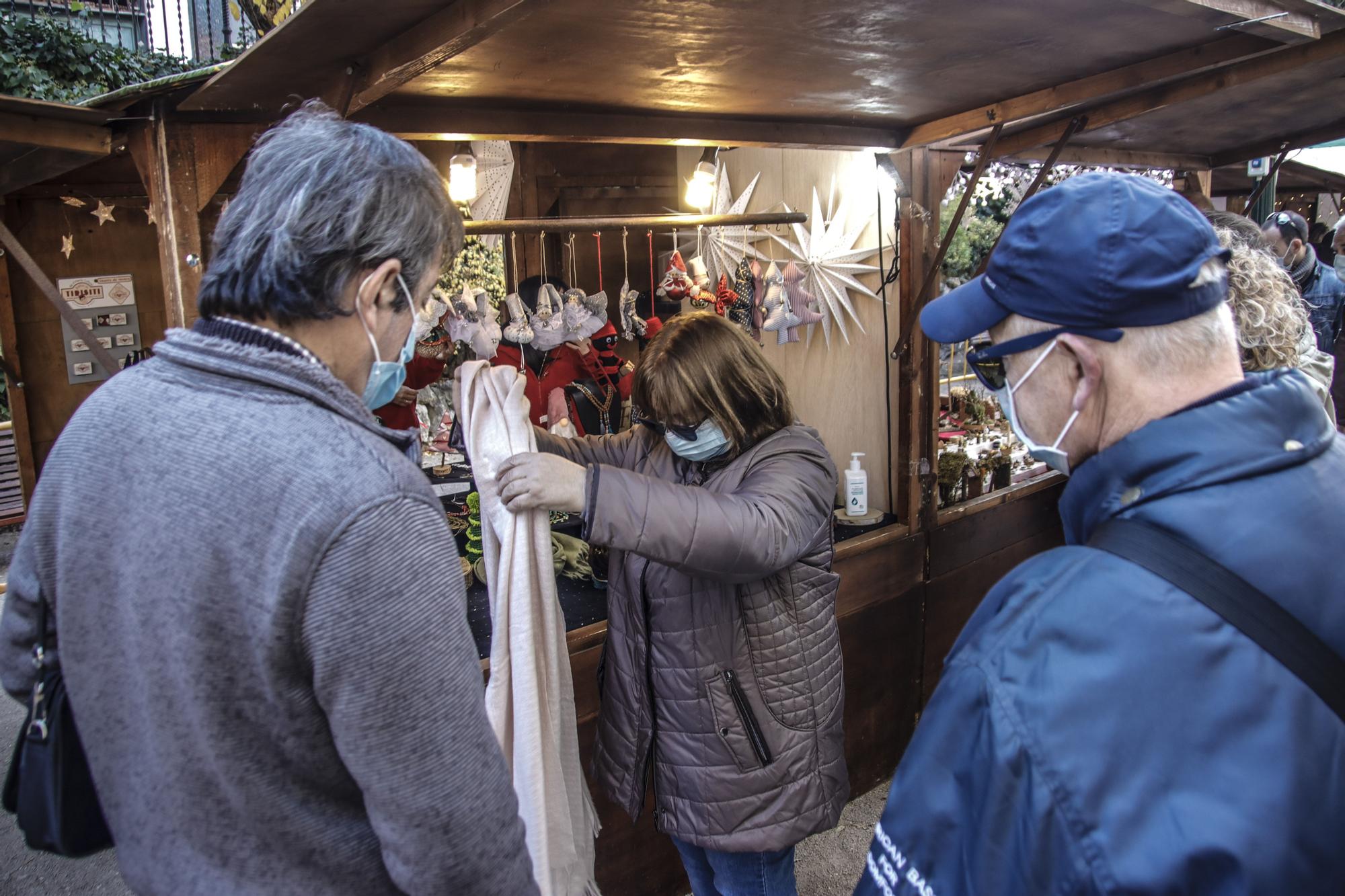 El Mercat de Nadal viste la Glorieta de oferta comercial y ocio