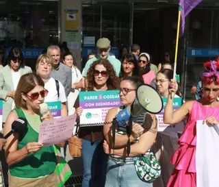 El personal avisa sobre los riesgos del paritorio provisional de Ourense: «Las madres no podrán parir dignamente»