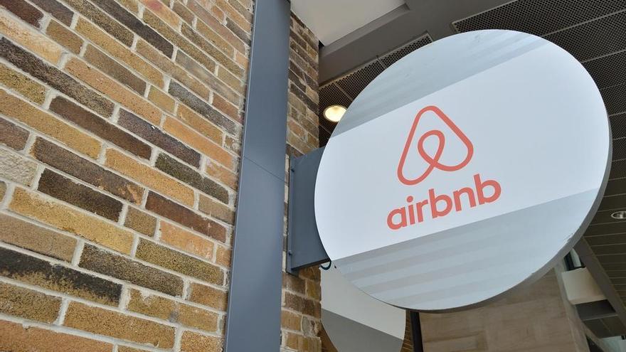 Airbnb cedeix a les exigències de Brussel·les i es compromet a aplicar la normativa de consumidors