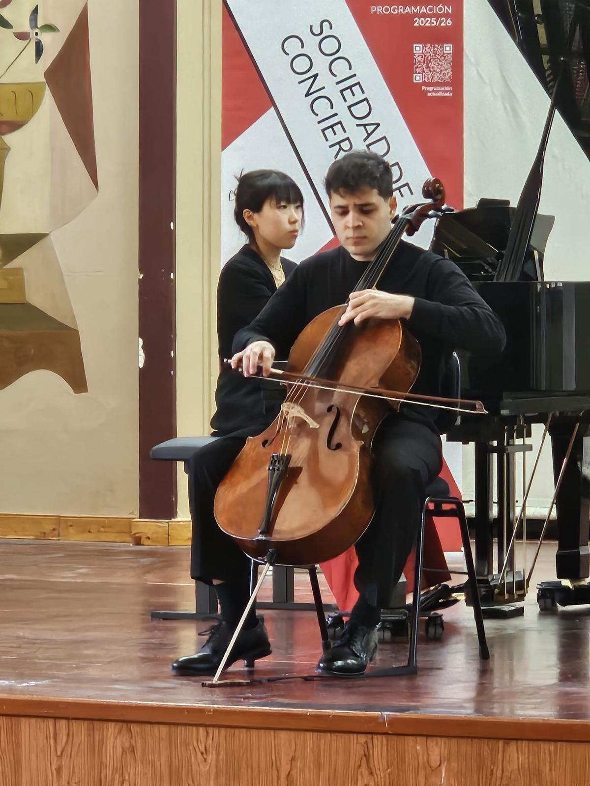 Luis Aracama Alonso, violonchelista, gana el XLI Premio Sociedad de Conciertos de Alicante-Oftalvist