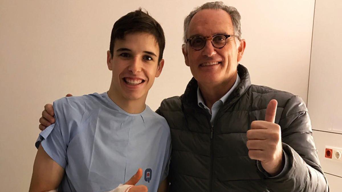 Álex Márquez y el doctor Mir